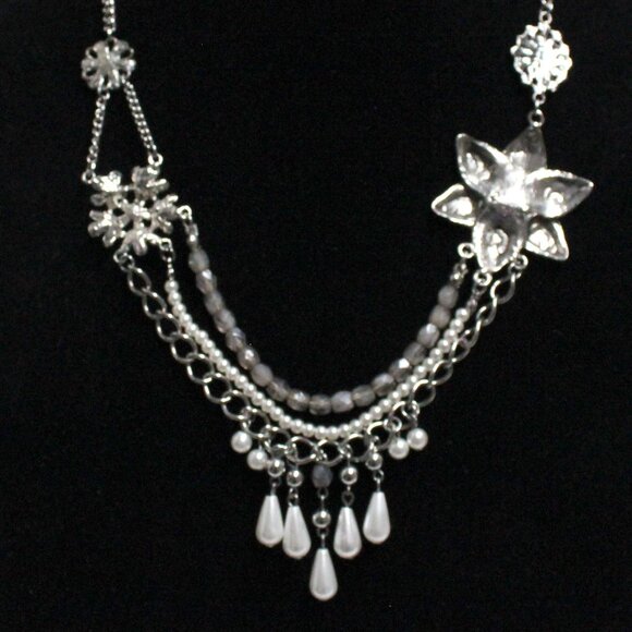 Silvertone 21 Inch Imitation Pearl Rhinestone Smoky Bead Multi Strand Necklace - Picture 2 of 12